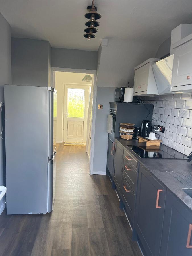 Small Doble, Shared House Filton Экстерьер фото