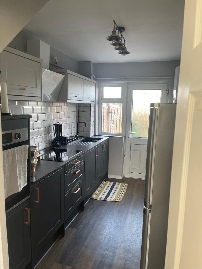 Small Doble, Shared House Filton Экстерьер фото