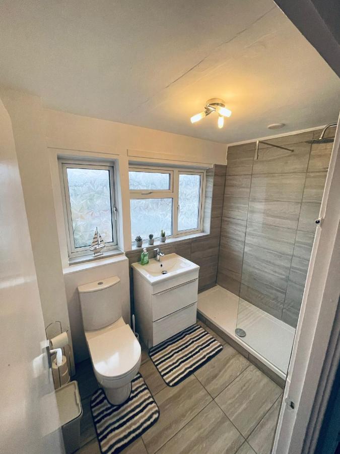 Small Doble, Shared House Filton Экстерьер фото